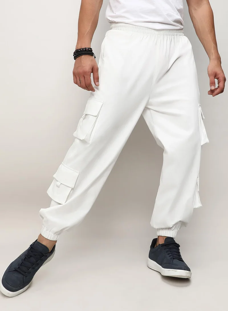 كامبوس سوترا Men's Egg White Cuffed Hem Cargo Trousers For Casual Wear | 8 Pockets | Relaxed Fit | Button Closure | Cargo Pants Crafted With Comfort Fit For Everyday Wear